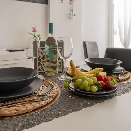 Brisa Marina Ocean View Апартаменты *